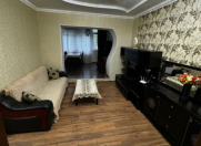 İcarəyə verilir 4 otaqlı 100 m2 köhnə tikili Nəsimi r.