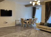 Satılır 4 otaqlı 228 m2 yeni tikili 28 May m.