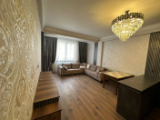 Satılır 2 otaqlı 68 m2 yeni tikili 28 May m.