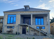 Satılır 4 otaqlı 163.2 m2 yeni tikili 28 may