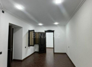 İcarəyə verilir 3 otaqlı 45 m2 köhnə tikili Nizami m.