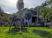 İcarəyə verilir 3 otaqlı 110 m2 bağ evi Qax