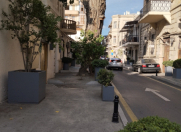 Satılır 1 otaqlı 20 m2 həyət evi Fəvvarələr meydanı