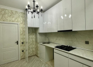 Satılır 2 otaqlı 60 m2 yeni tikili 1 mkr