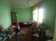 Satılır 1 otaqlı 44 m2 köhnə tikili Xalqlar Dostluğu m.