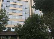 Satılır 2 otaqlı 60 m2 köhnə tikili Gənclik m.