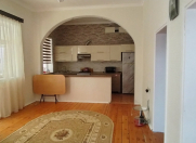 Satılır 4 otaqlı 80 m2 həyət evi Şüvəlan