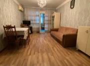 Satılır 2 otaqlı 46 m2 köhnə tikili İnşaatçılar m.
