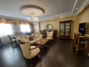 Satılır 3 otaqlı 140 m2 yeni tikili Həzi Aslanov m.