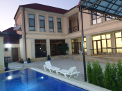Satılır 9 otaqlı 520 m2 villa Xəzər r.
