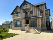 Satılır 5 otaqlı 250 m2 bağ evi Mərdəkan