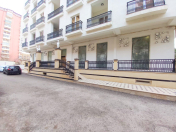 Satılır 2 otaqlı 400 m2 obyekt 6 mkr