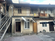 Satılır 2 otaqlı 33 m2 həyət evi 28 Mall