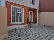 Satılır 4 otaqlı 160 m2 həyət evi Binə