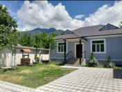 İcarəyə verilir 4 otaqlı 104 m2 bağ evi Qəbələ