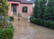 Satılır 3 otaqlı 110 m2 həyət evi Buzovna