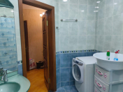 Satılır 3 otaqlı 96 m2 yeni tikili 28 May m.