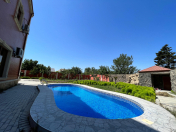 İcarəyə verilir 5 otaqlı 330 m2 bağ evi Novxanı