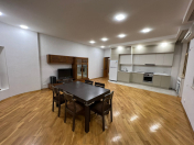Satılır 3 otaqlı 120 m2 yeni tikili 28 May m.