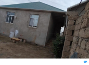 Satılır 3 otaqlı 100 m2 köhnə tikili Savalan