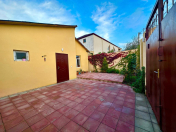 Satılır 4 otaqlı 120 m2 həyət evi Şüvəlan