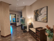 Satılır 4 otaqlı 178 m2 yeni tikili Gənclik m.