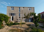 Satılır 7 otaqlı 167 m2 bağ evi Buzovna