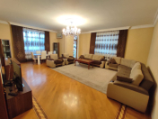 İcarəyə verilir 4 otaqlı 200 m2 yeni tikili Cavanşir körpüsü