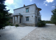 Satılır 4 otaqlı 167.9 m2 bağ evi Mərdəkan