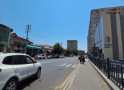 Satılır 2 otaqlı 80 m2 obyekt Elmlər Akademiyası m.