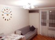 Satılır 2 otaqlı 45 m2 köhnə tikili İnşaatçılar m.