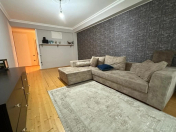 Satılır 3 otaqlı 100 m2 köhnə tikili Bakıxanov