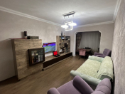 Satılır 3 otaqlı 90 m2 köhnə tikili 9 mkr