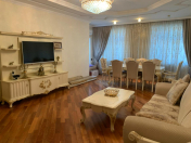 Satılır 3 otaqlı 135 m2 yeni tikili Şah İsmayıl Xətai m.