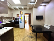 Satılır 3 otaqlı 110 m2 yeni tikili Şah İsmayıl Xətai m.