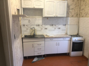 İcarəyə verilir 2 otaqlı 60 m2 köhnə tikili Həzi Aslanov m.