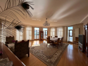 Satılır 4 otaqlı 198 m2 yeni tikili Şah İsmayıl Xətai m.