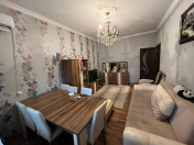 Satılır 2 otaqlı 70 m2 köhnə tikili Nəriman Nərimanov m.