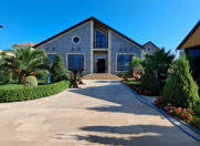 Satılır 5 otaqlı 200 m2 bağ evi Mərdəkan