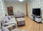 Satılır 4 otaqlı 90 m2 köhnə tikili Yeni Yasamal