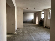 Satılır 11 otaqlı 317 m2 obyekt Nəriman Nərimanov m.