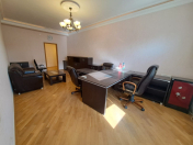 İcarəyə verilir 4 otaqlı 160 m2 ofis Beşmərtəbə