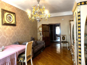 Satılır 3 otaqlı 127 m2 yeni tikili İnşaatçılar m.