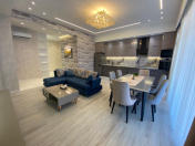 İcarəyə verilir 3 otaqlı 125 m2 yeni tikili Ağ şəhər