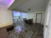 Satılır 3 otaqlı 78 m2 yeni tikili Koroğlu m.