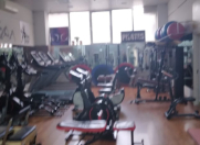 İcarəyə verilir 6 otaqlı 205 m2 obyekt Ağ şəhər