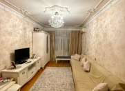 Satılır 3 otaqlı 60 m2 köhnə tikili Xalqlar Dostluğu m.