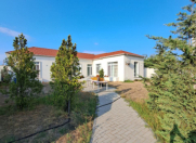 Satılır 4 otaqlı 180 m2 bağ evi Şüvəlan