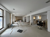 Satılır 10 otaqlı 330 m2 obyekt Nəriman Nərimanov m.