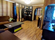 Satılır 1 otaqlı 35 m2 köhnə tikili Elmlər Akademiyası m.